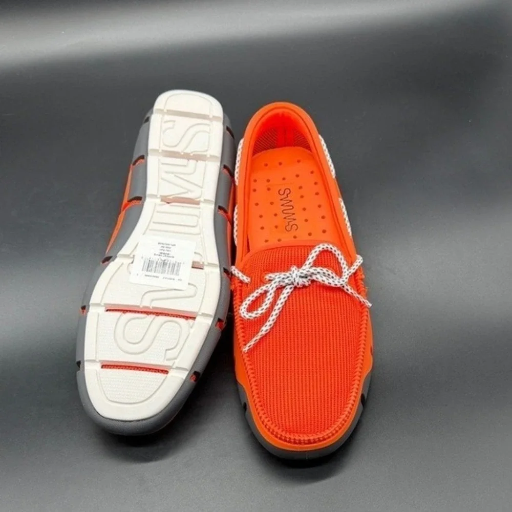 Swims beach lace
